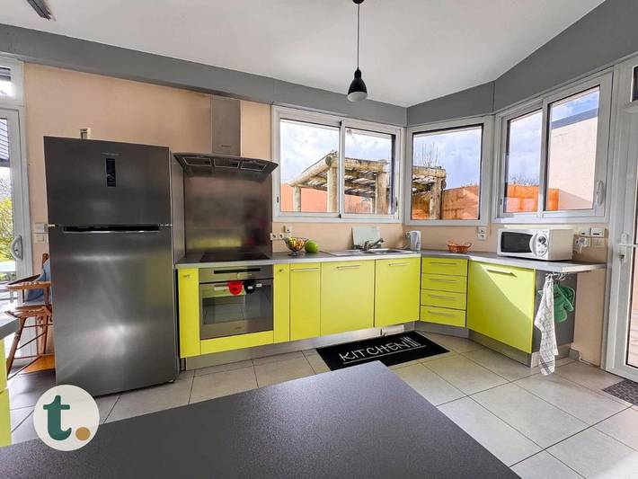 Location de vacances pour 8 personnes, avec jardin et terrasse à Saint-Paul-en-Pareds - 3