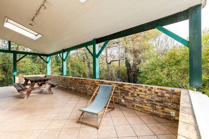 Casa junto al río cerca del Bassin y de Burdeos in Léognan, Región de Burdeos