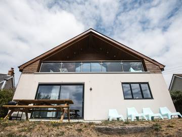Holiday Rental for 9 People in Perranporth, Cornwall, Photo 1