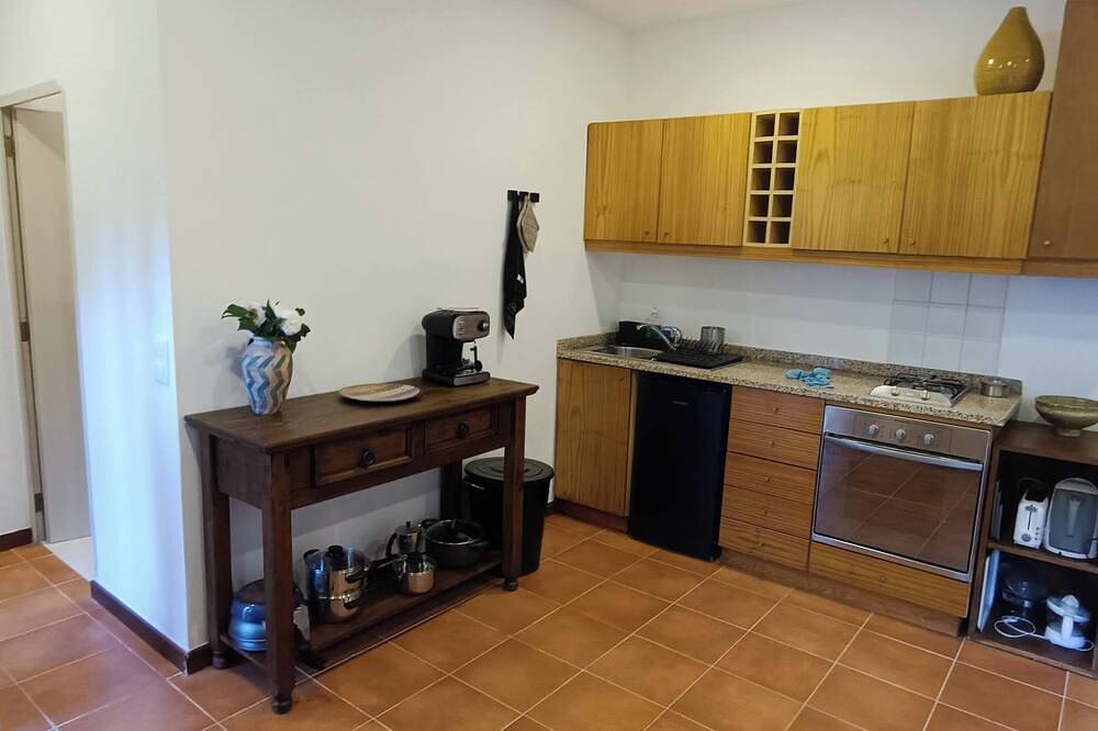 Timber Cottage with swimming pool, foto 15