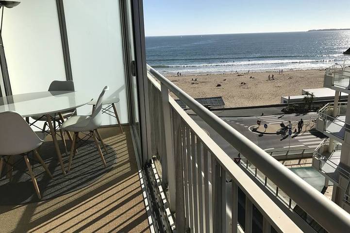 Gîte pour 6 personnes, avec terrasse dans Gare De Pornichet