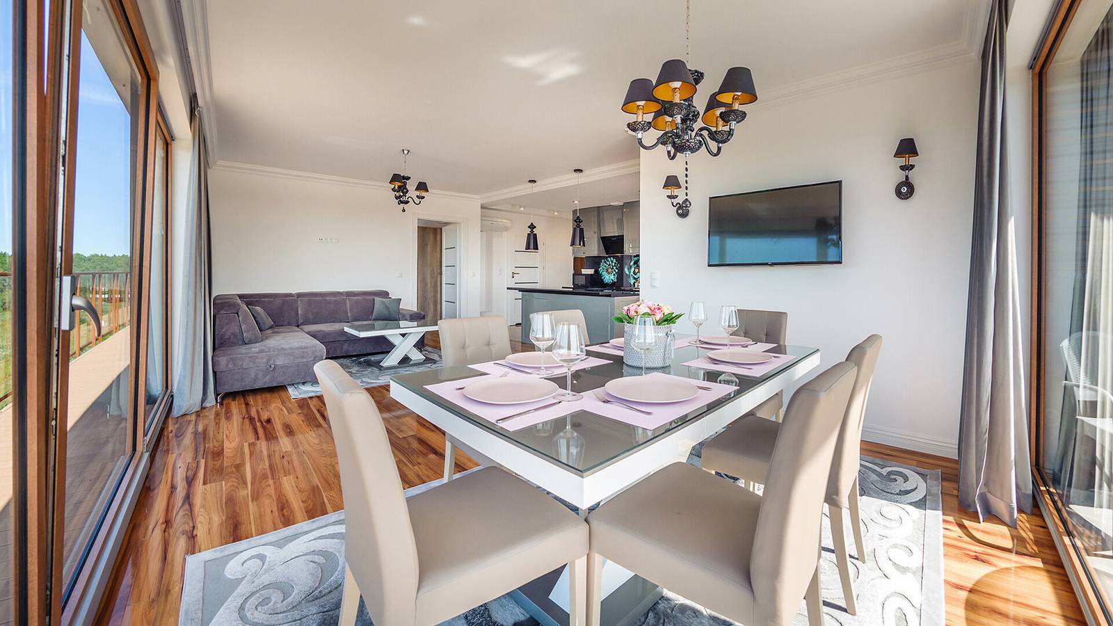 Cały apartament wypoczynkowy, Apartament wakacyjny dla 6 osób z basen in Kołobrzeg, Morze Bałtyckie