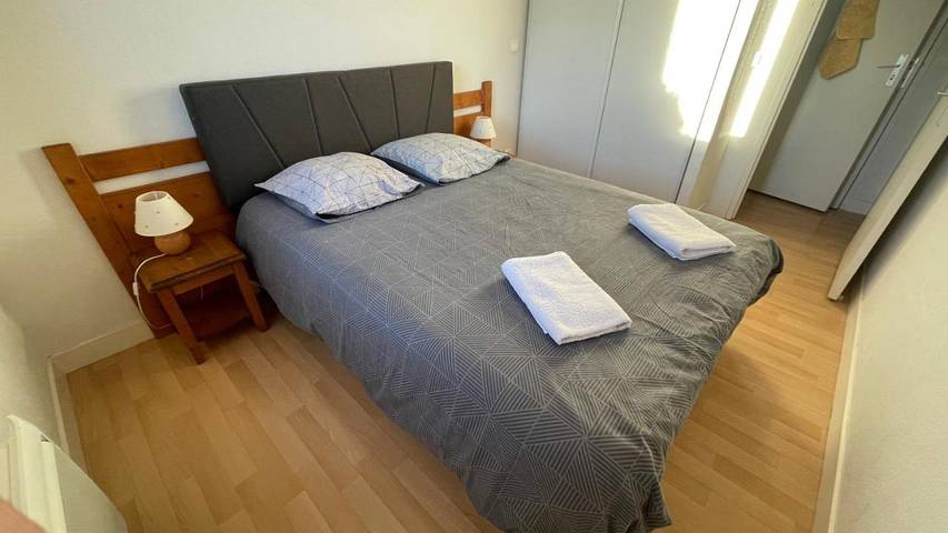 Gîte pour 3 personnes, avec piscine et terrasse à Égletons - 4