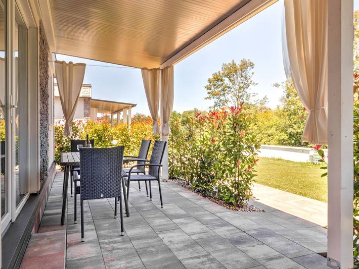 Camping für 4 Personen, mit Garten und Terrasse sowie Pool in Medulin - 3