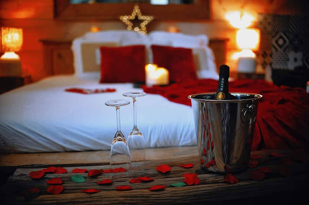 Ganze Wohnung, Cosy Mountain Love Room in Évreux, Évreux und Umgebung
