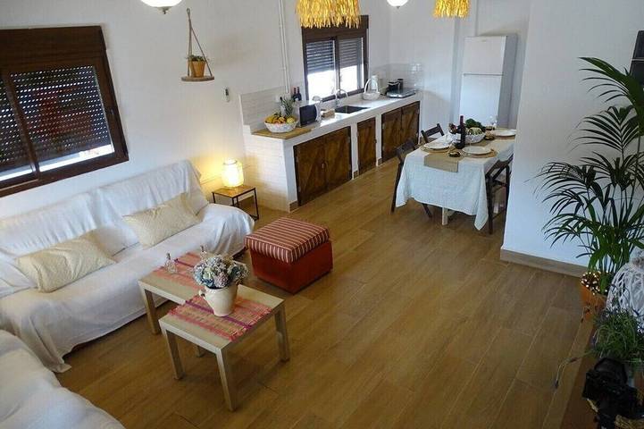 Gîte pour 5 personnes, avec Terrasse ainsi que Jardin et Piscine dans La Manga del Mar Menor