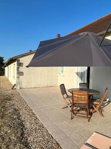 Gîte pour 4 personnes, avec terrasse et jardin dans Lye