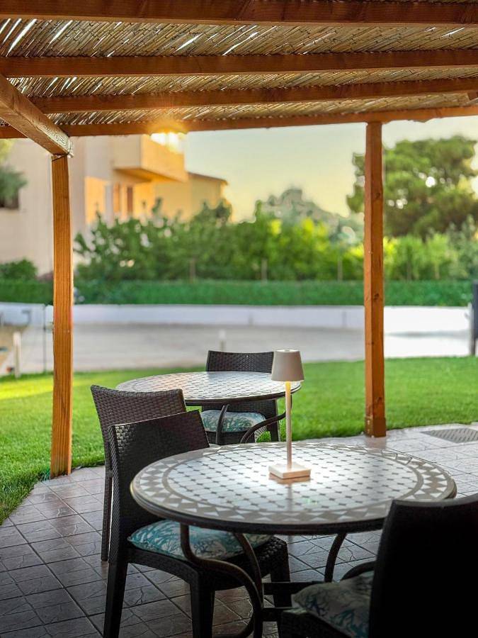 B&b voor 2 personen, met uitzicht en tuin in Olbia