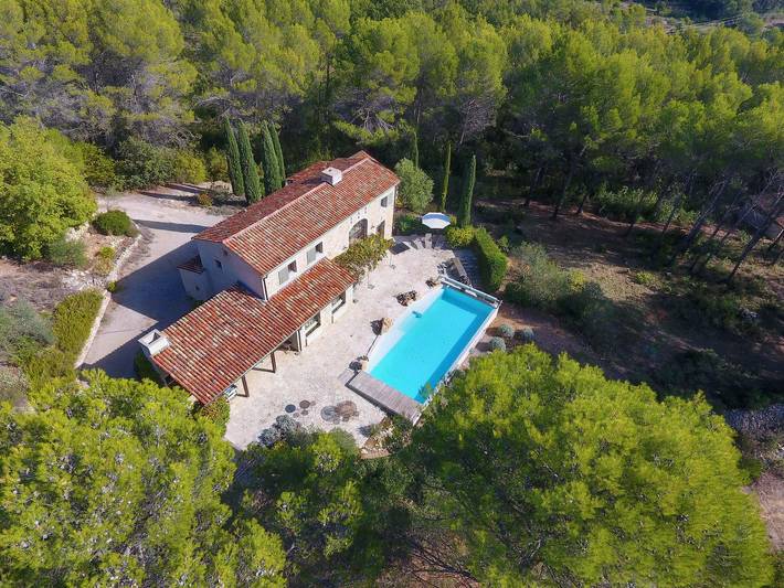 Gîte pour 10 personnes, avec piscine, adapté aux familles à Draguignan - 2