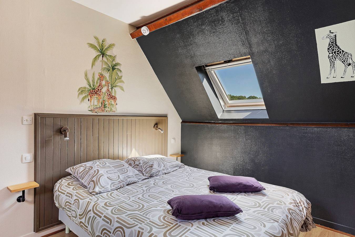 Chambre d’hôtes « La Ferme Des Bigornes - Girafe » avec terrasse, jardin partagés et Wi-Fi in Châtillon-sur-Indre, Région de Châteauroux