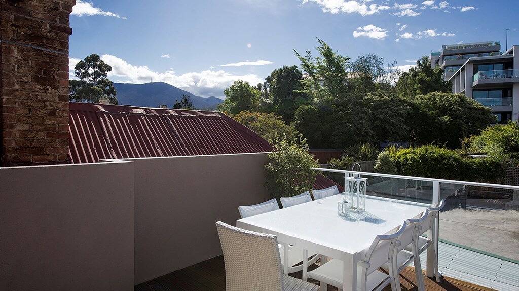 Ganze Wohnung, Rotes Tür-Penthaus im Batteriepunkt in Hobart, Tasmanien