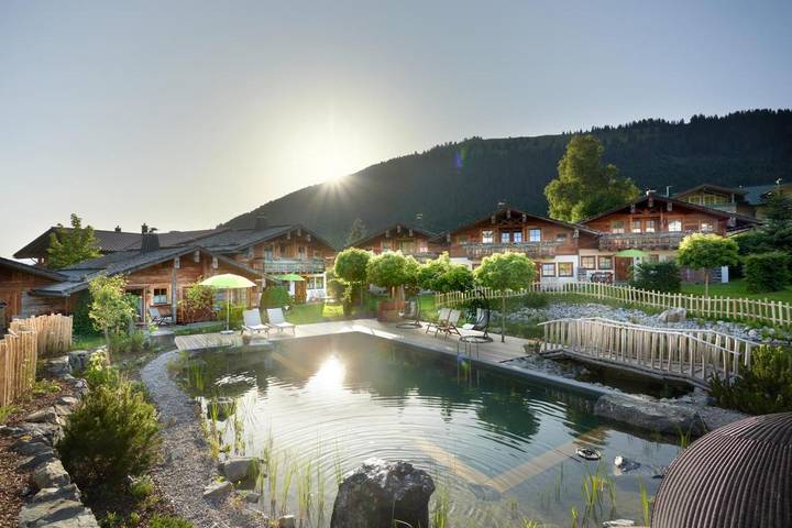 Lodge für 4 Personen, mit Pool und Garten sowie Ausblick und Sauna, mit Haustier in Bad Hindelang