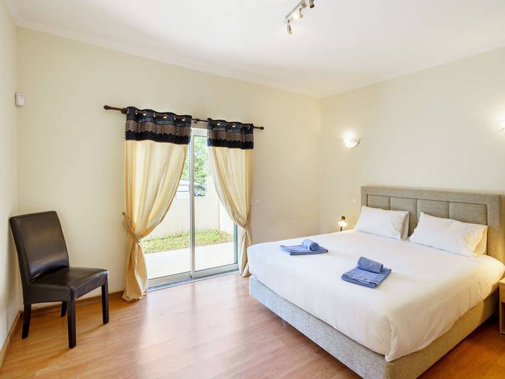 Location de vacances pour 8 personnes, avec terrasse et jardin, animaux acceptés à Moncarapacho - 4