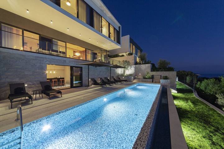 Ferienhaus für 10 Personen, mit Sauna und Garten in Grad Dubrovnik