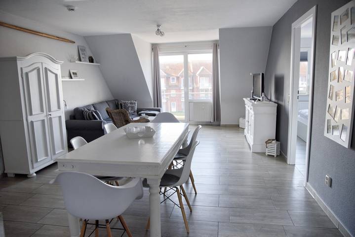 Ferienwohnung für 6 Personen, mit Balkon und Garten in Ueckermünde - 2