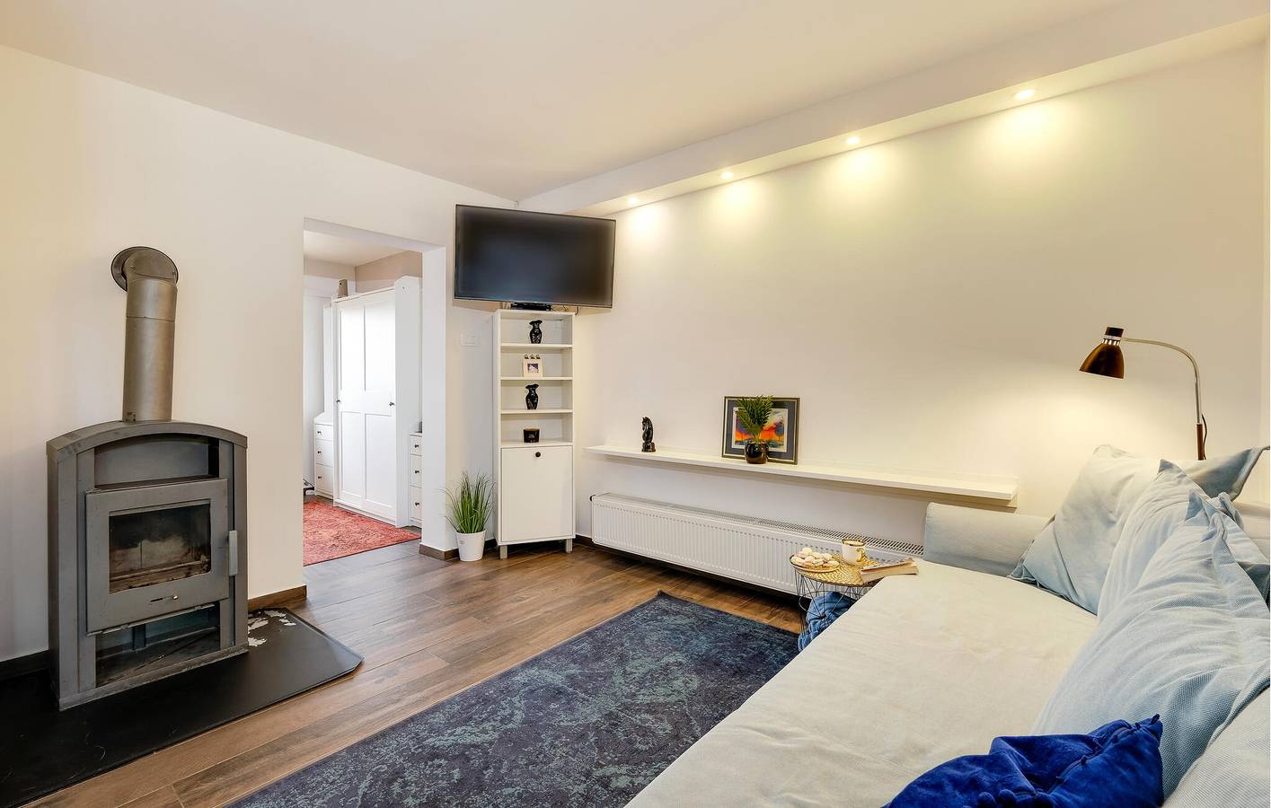 Charmante 90 m² große Wohnung mit Pool, WLAN und Parkplatz in Sisak-Moslavina