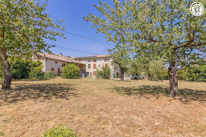 Location de vacances pour 4 personnes, avec jardin, animaux acceptés à Montbellet - 3