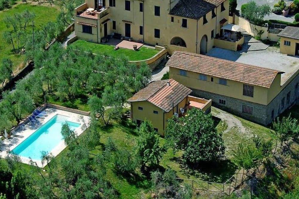 Appartamento intero, La Torre - Appartamento in Villa dei primi del '900 in Lastra a Signa, Provincia di Prato