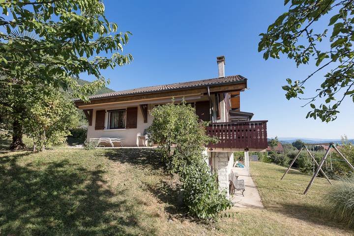 Maison de vacances pour 8 personnes, avec vue sur le lac ainsi que jardin et terrasse en Haute-Savoie - 4