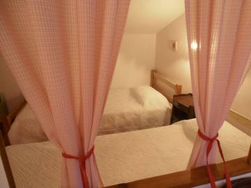 Chambre D’hôte pour 4 Personnes dans Polignac, Haute-Loire, Photo 4