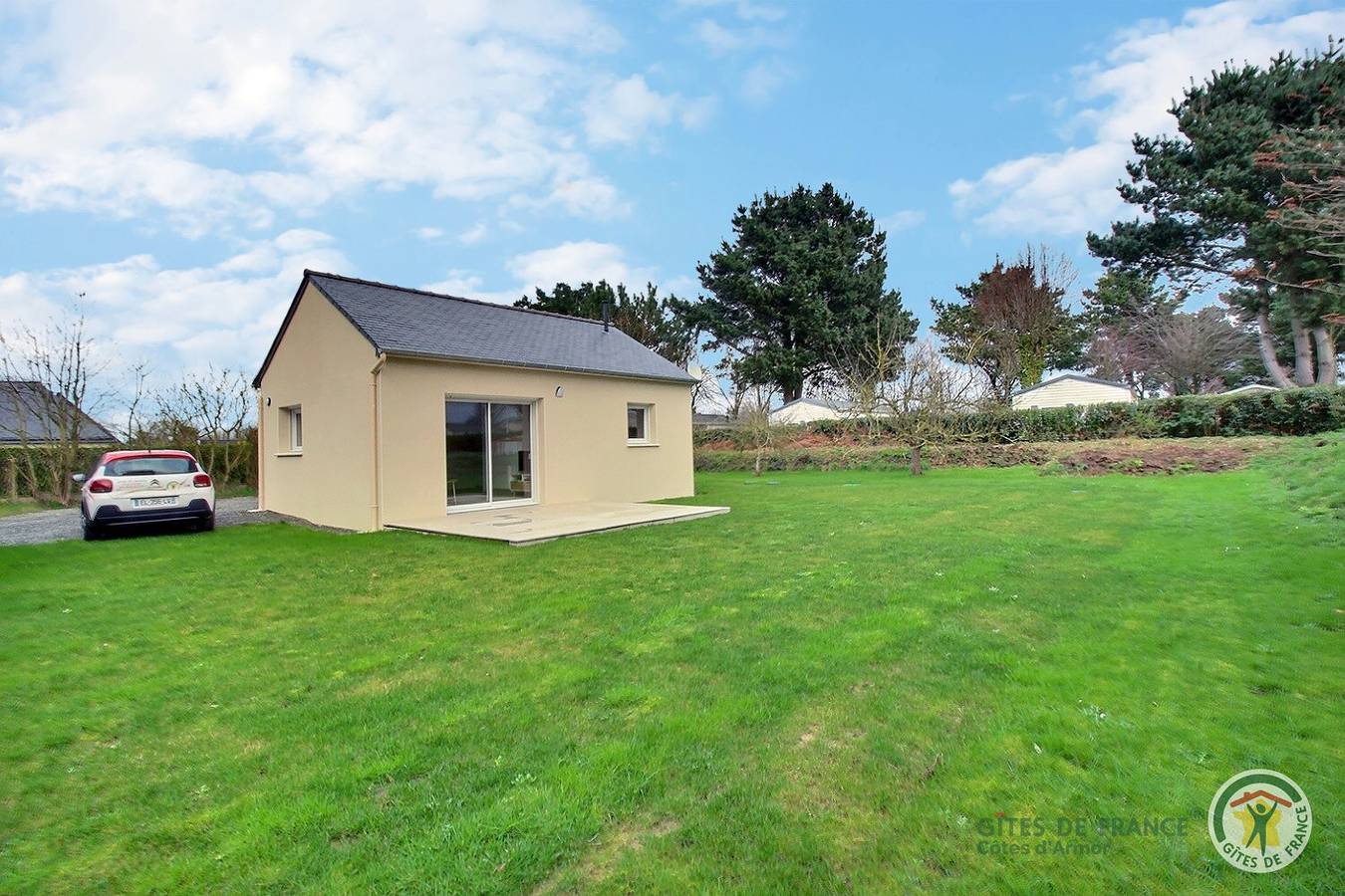 Ti Avalou in Penvénan, Côte de Granit Rose