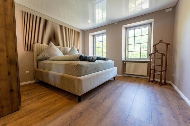 Ferienwohnung für 3 Personen, mit Ausblick und Balkon in Alf - 2