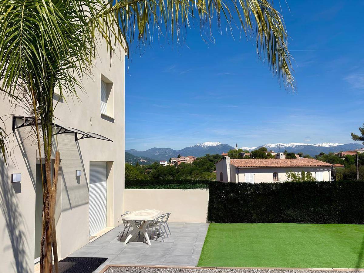 Modern Villa - Mountain Views - Terrace in Colomars, Côte méditerranéenne (France)