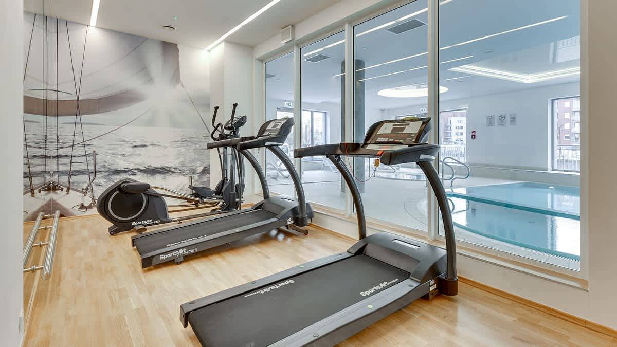 Hel lägenhet, Elegant Apartment with Balcony | Parking | Swimming Pools in Gdańsk, Zatoka Gdańska