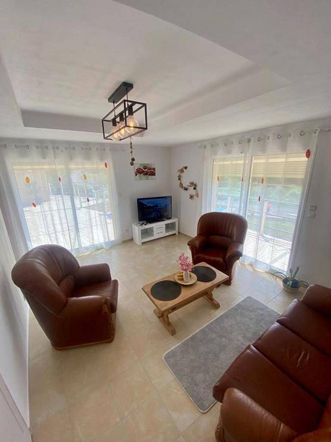 Appartement de vacances entier, Double Room in Albussac, Région de Tulle