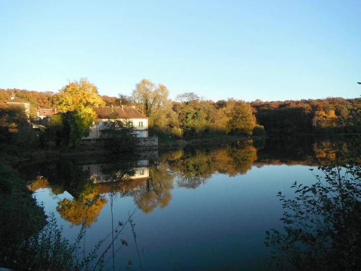 Gîte pour 2 personnes, avec vue ainsi que vue sur le lac et jardin à Saint-Bonnet-Tronçais - 3