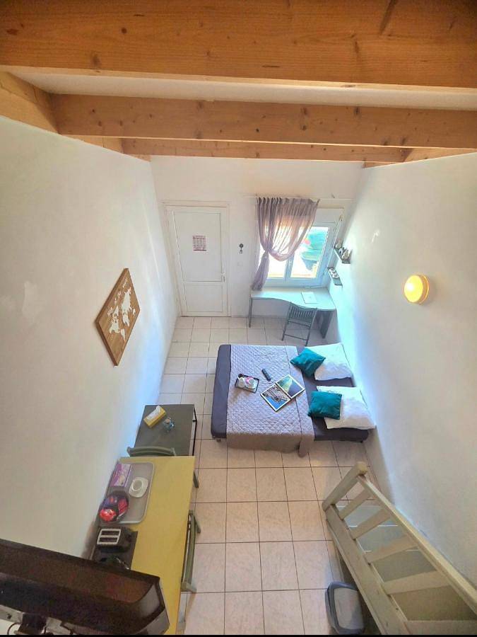 Gîte pour 4 personnes, avec jardin à Merville - 4