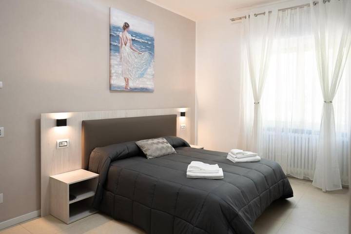 Appartamento per 3 persone, con terrazza e giardino nonché panorama in Borgomanero