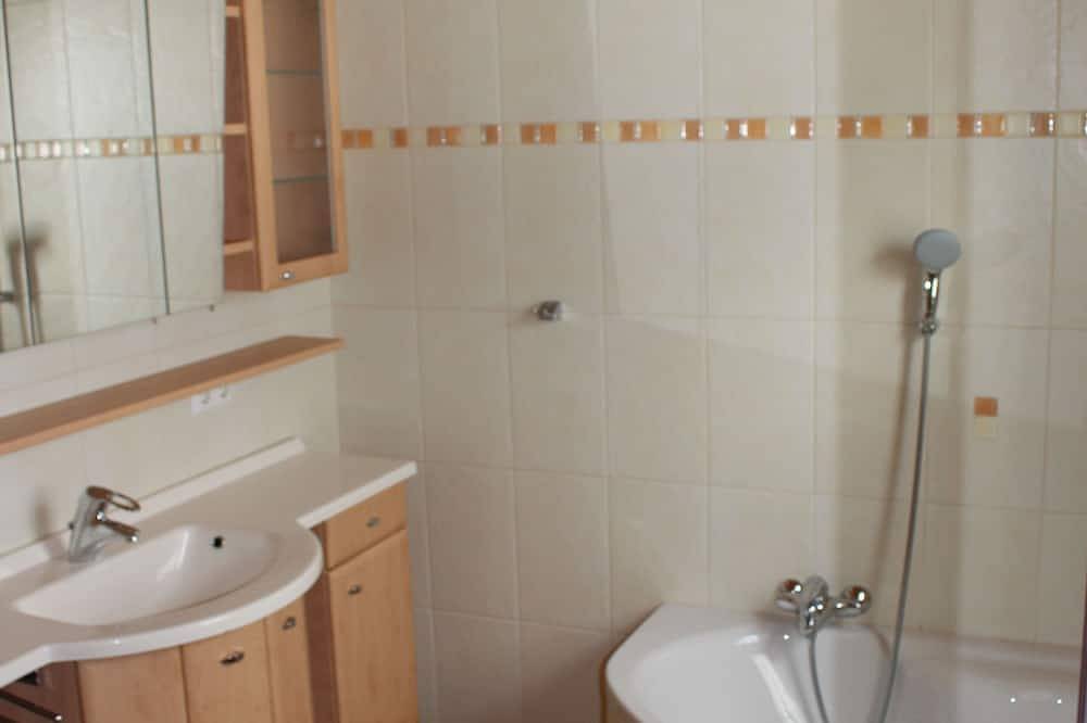 Exclusiva casa de vacaciones con sauna, chimenea y. Internet Dsl / Wlan in Reichenau, Nockberge