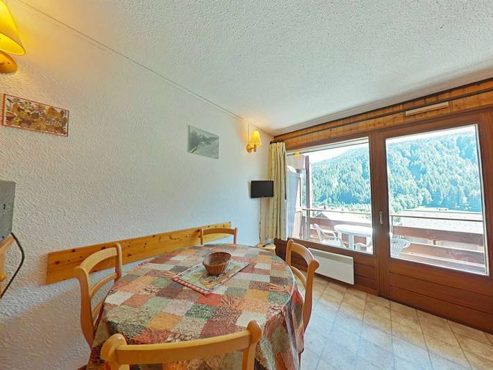 Ganze Wohnung, Gemütliches Studio für 4 Personen, Balkon, Parkplatz, im Zentrum von Grand Bornand in Le Grand-Bornand, Annecy und Umgebung