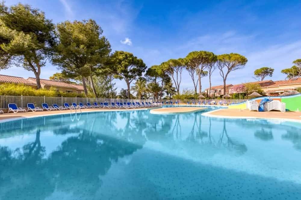 Homerez - Casa acogedora con piscina compartida en Calvisson in Aubais, Costa mediterránea (Francia)