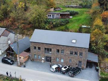 Chambre d’hôte pour 4 personnes, avec vue et terrasse à Vresse-sur-Semois