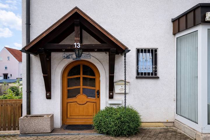 Hütte für 2 Personen, mit Balkon und Ausblick im Saarland