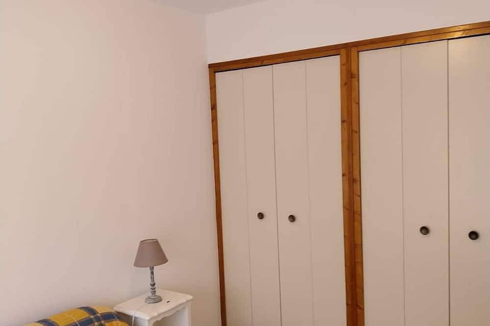 Entire apartment, Les Hopitaux Neufs - Residence Eden Roc - Apartment 4 people in Mouthe-Lac et Mont d’Or, Doubs