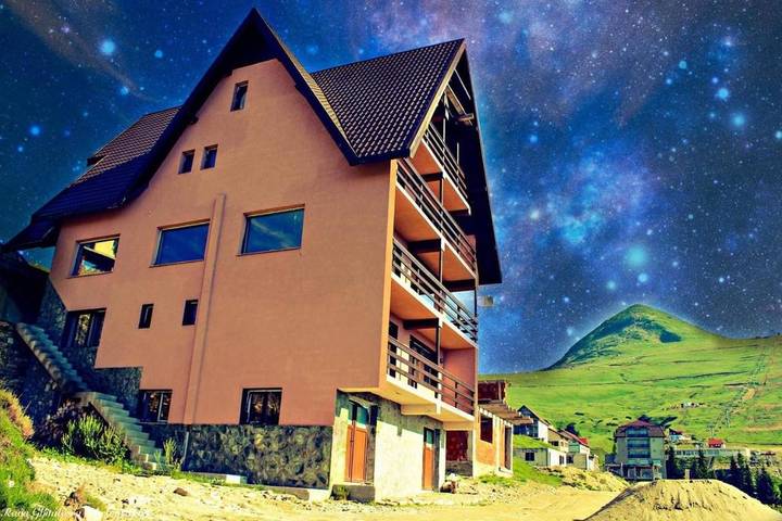 Maison d’hôte pour 2 personnes, avec jardin et terrasse en Roumanie