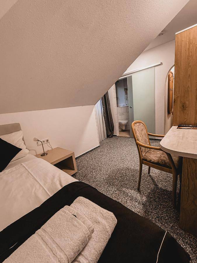 Gîte pour 3 personnes, avec jardin à Oestrich-Winkel - 2