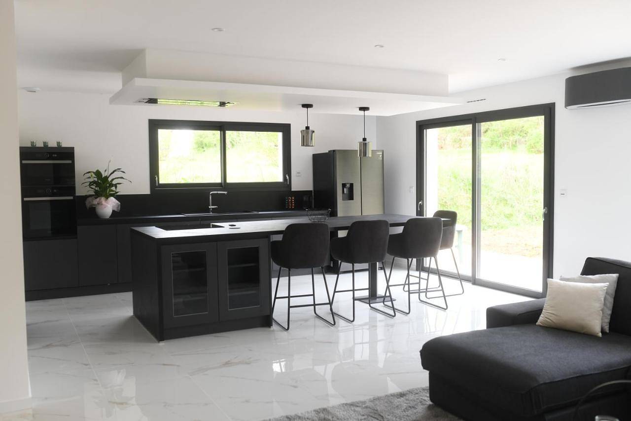 One-Bedroom Villa in Sampans, Jura