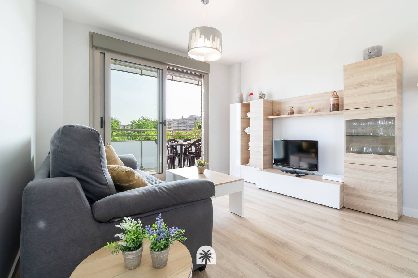 Appartement entier, La Pineda | 2Br | 2Bath | Piscine | Terrasse | Wifi in La Pineda, Platja de la Pineda