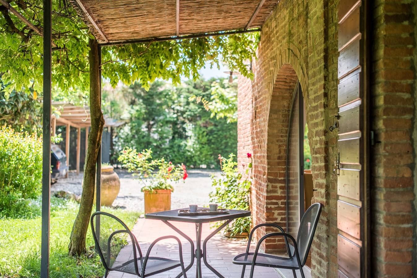 Agriturismo "Il Greppo Fragolino"  giardino in comune in Montepulciano, Chianti