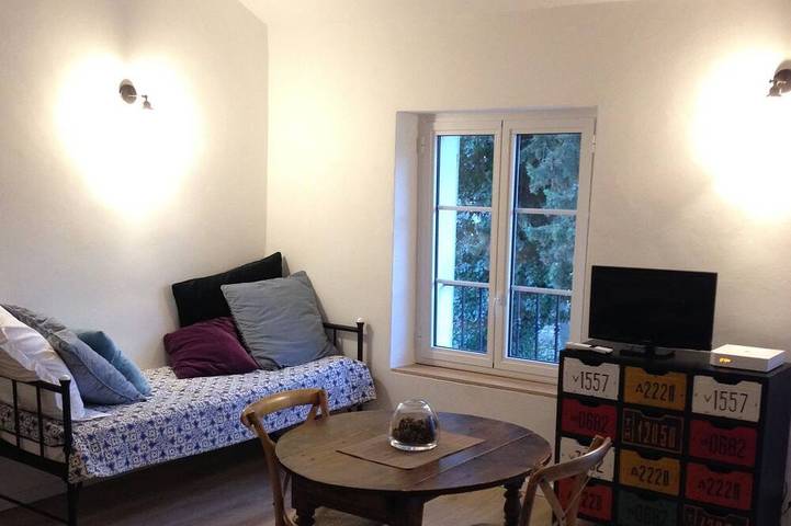 Gîte pour 5 personnes, avec piscine et jardin à Sarrians - 3