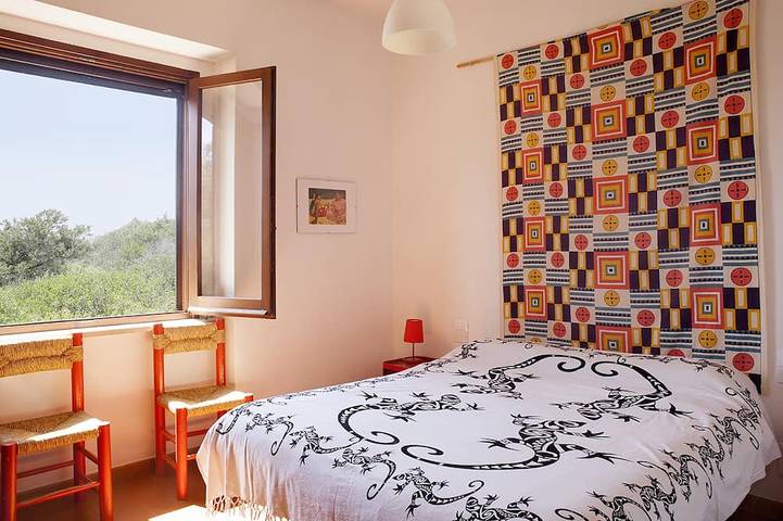 Location de vacances pour 7 personnes, avec terrasse et jardin à Fondi - 2