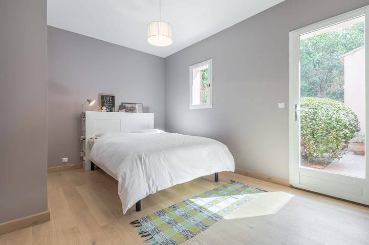 Location de vacances pour 8 personnes, avec terrasse et jardin à Fuveau - 3