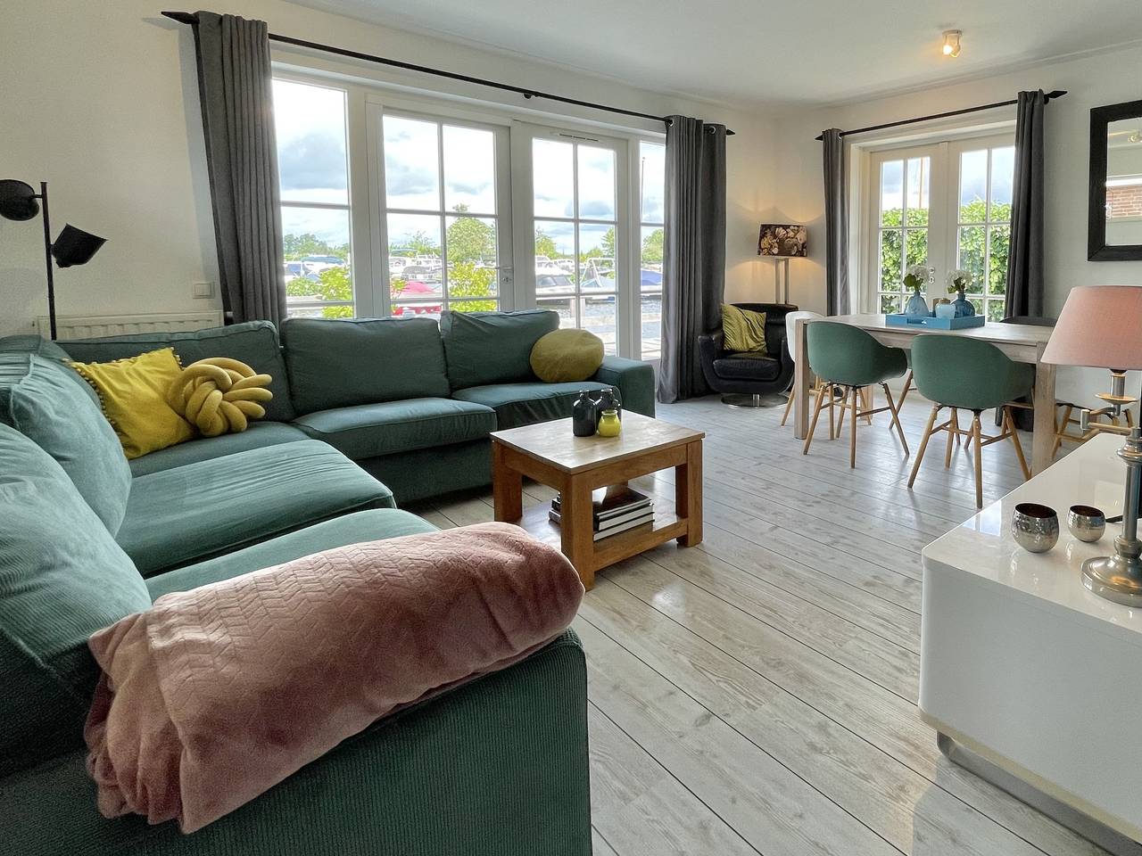 Droomvilla Vakantiehuizen — Waterstaete Villa 7 in Breukelen, Groene Hart
