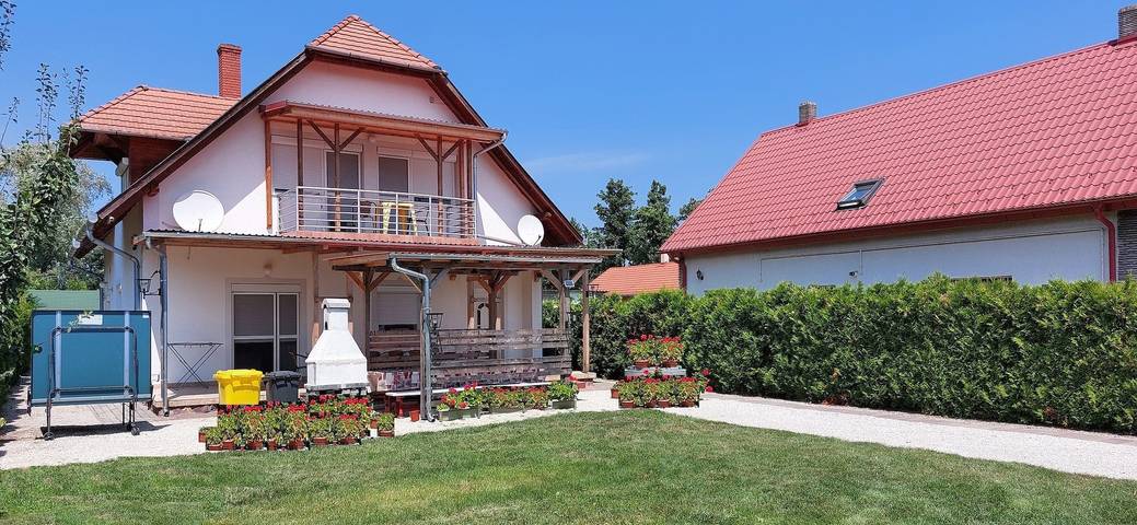 Ferienwohnung für 5 Personen, mit Terrasse und Garten in Ungarn - 2