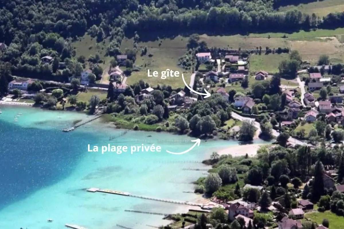 Ganze Wohnung, Charmante Wohnung mit Terrasse und Parkplatz in der Nähe von Charavines (700m) in Charavines, La Tour-du-Pin und Umgebung