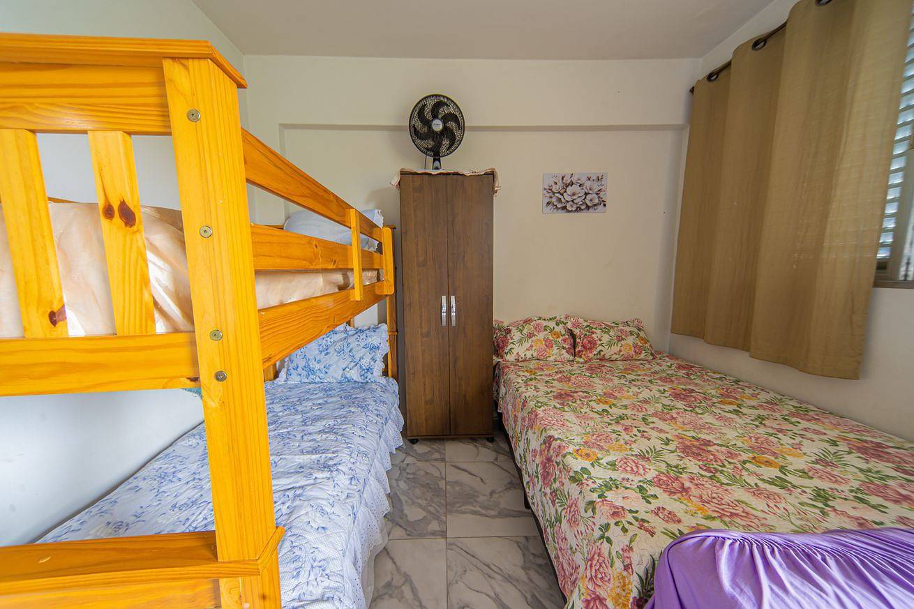 Appartement entier, Appartement de vacances pour 6 personnes avec jardin in Mongaguá, Baixada Santista